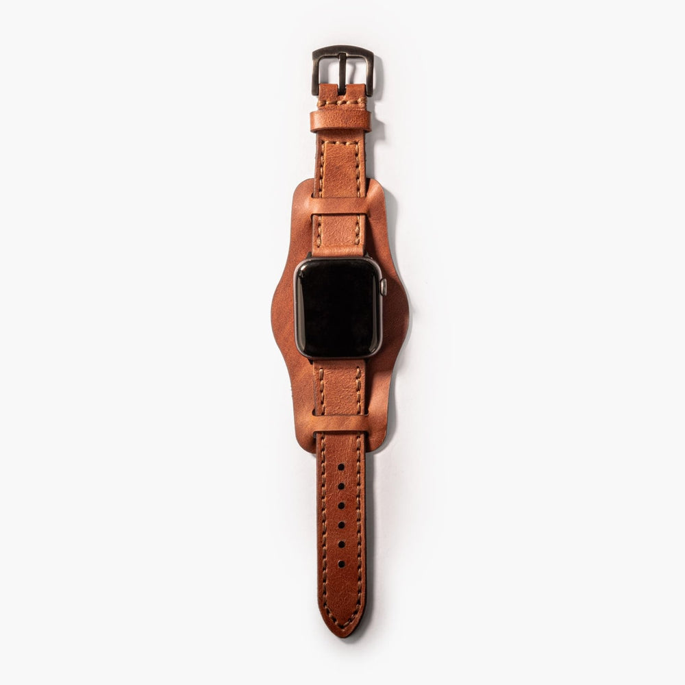 Taba Bund Çift Katlı Deri Apple Watch Kayışı — Apple Watch deri kayışta el dikişi detayı