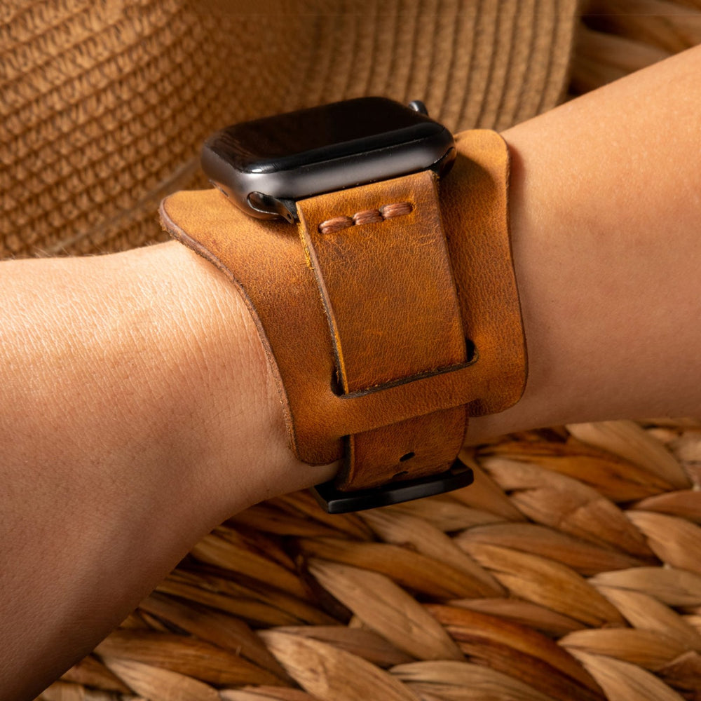 Cat Bund Tek Katlı Deri Apple Watch Kayışı — Bund Apple Watch kayışının çıkarılabilir alt parçası
