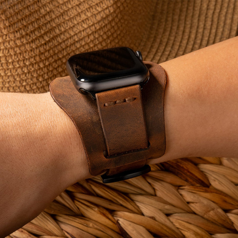 Kahve Bund Tek Katlı Deri Apple Watch Kayışı — Bund Apple Watch kayışının çıkarılabilir alt parçası