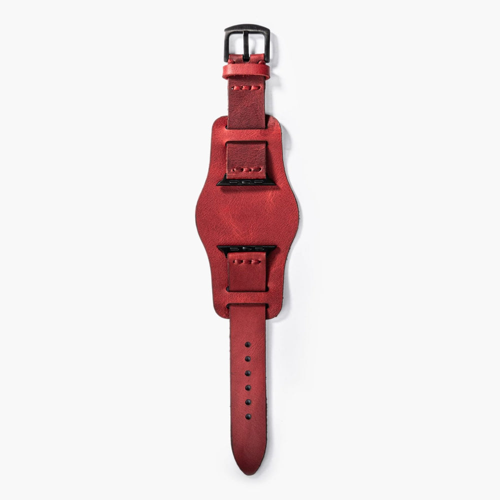 Kırmızı Bund Tek Katlı Deri Apple Watch Kayışı — Bund deri Apple Watch kordonunun bileğe duruşu