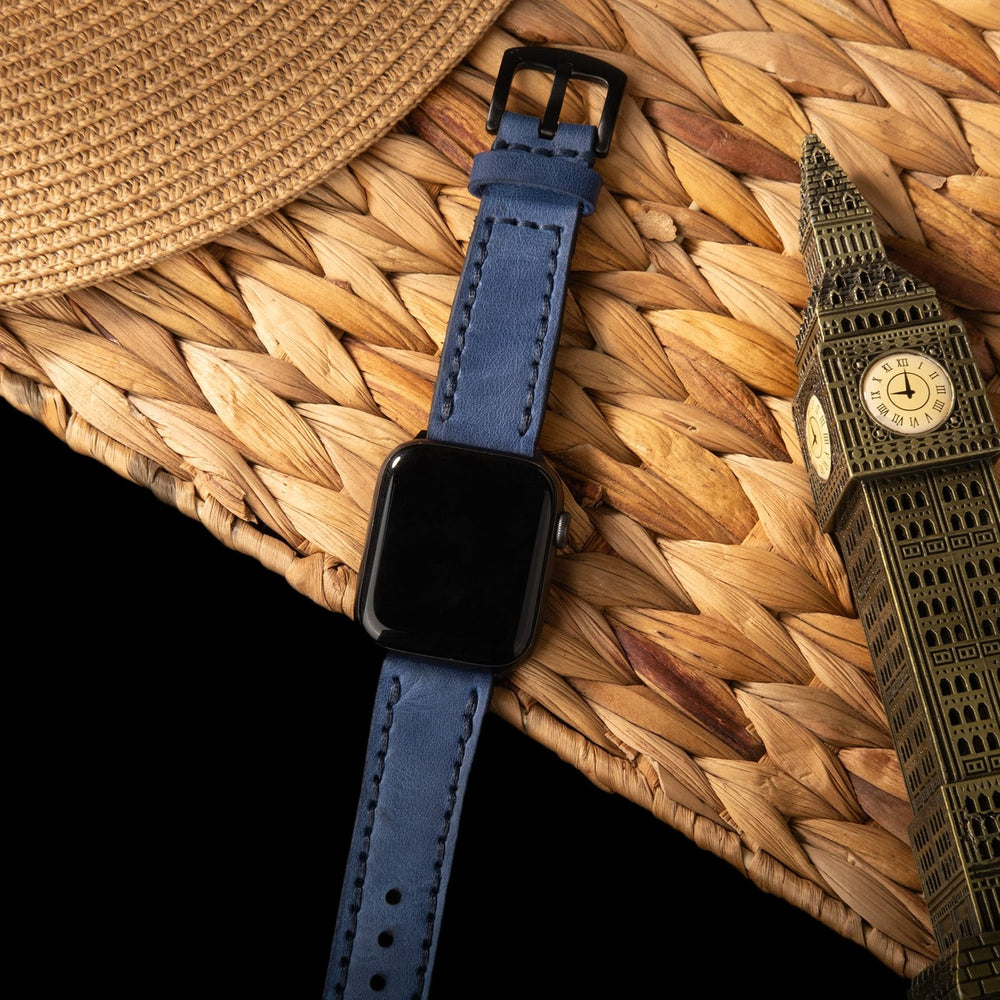 Mavi Çift Kat Deri Apple Watch Kayışı — Apple Watch deri kayışının paslanmaz çelik tokası
