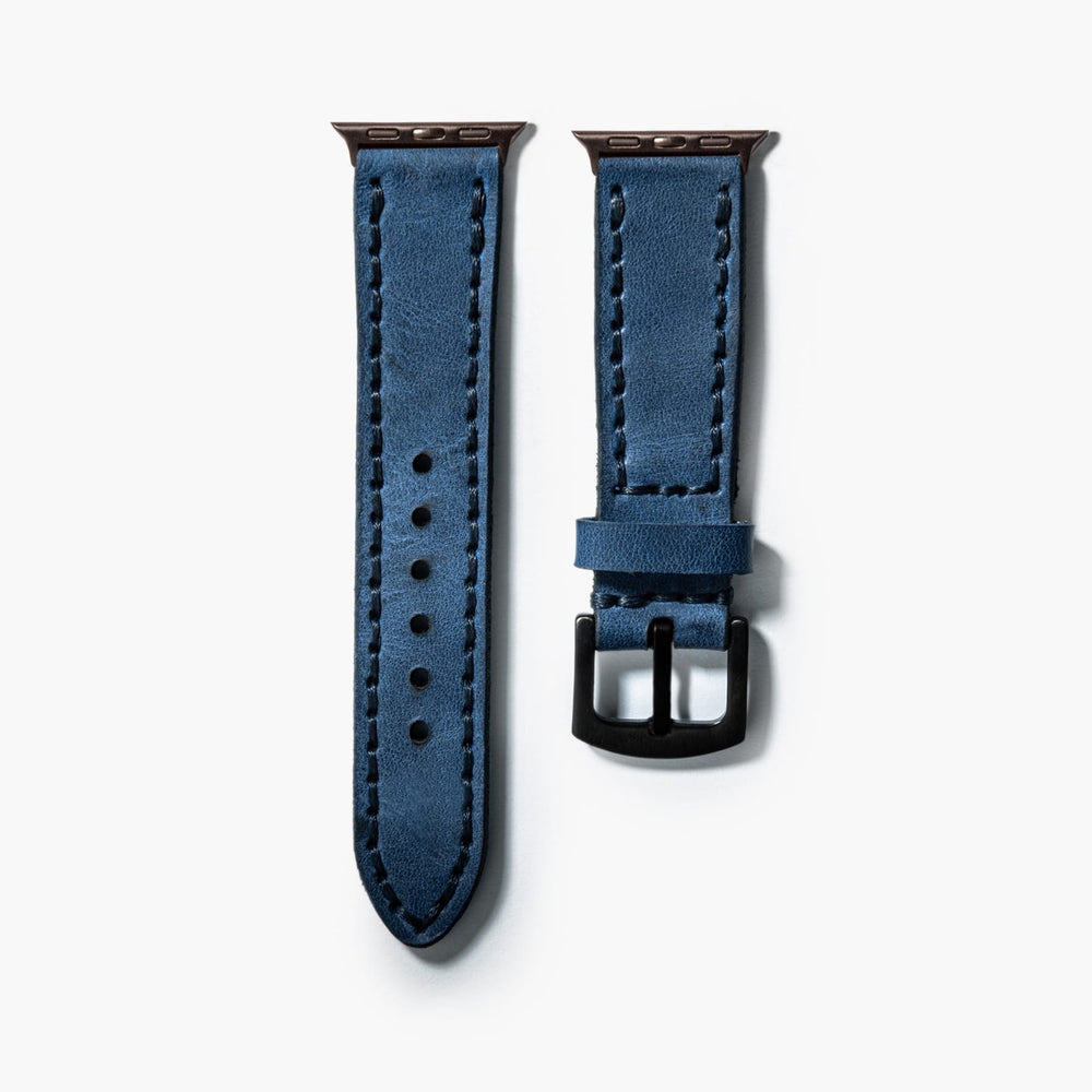 Mavi Çift Kat Deri Apple Watch Kayışı — Çift kat deri Apple Watch kordonunun dolgun yapısı