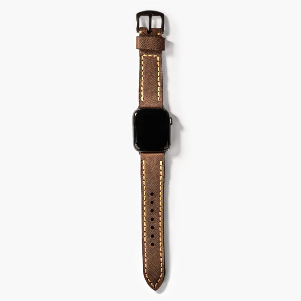 Saffiano Kahve Çift Kat Deri Apple Watch Kayışı — Apple Watch deri kayışta el dikişi detayı